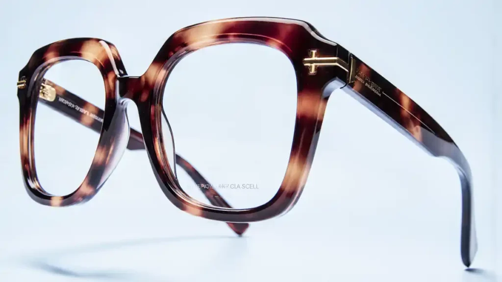 lunettes carrées style