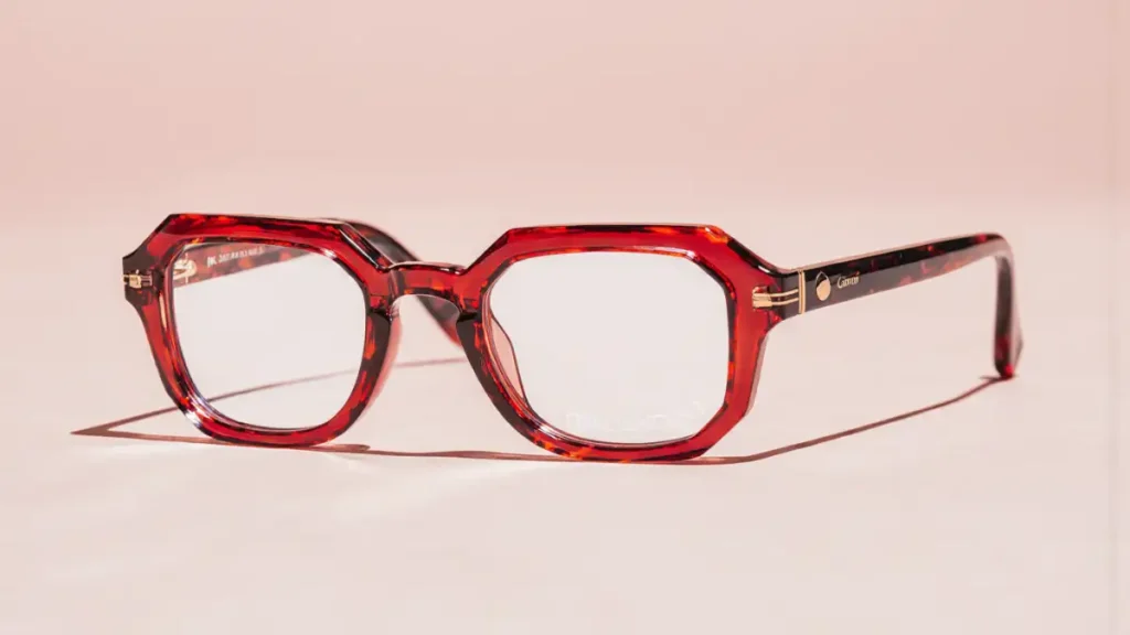 qualité de monture lunettes finitions