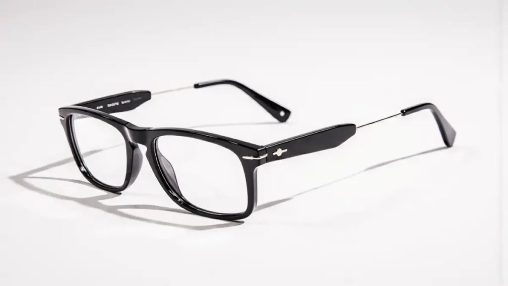 taille de lunette de soleil essai